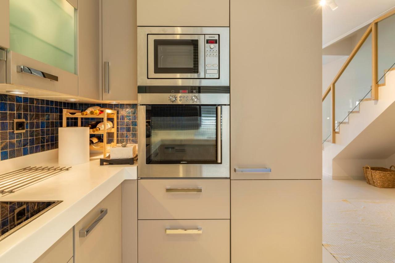 Something Different In Chalkida Apartment Karababás Exterior photo