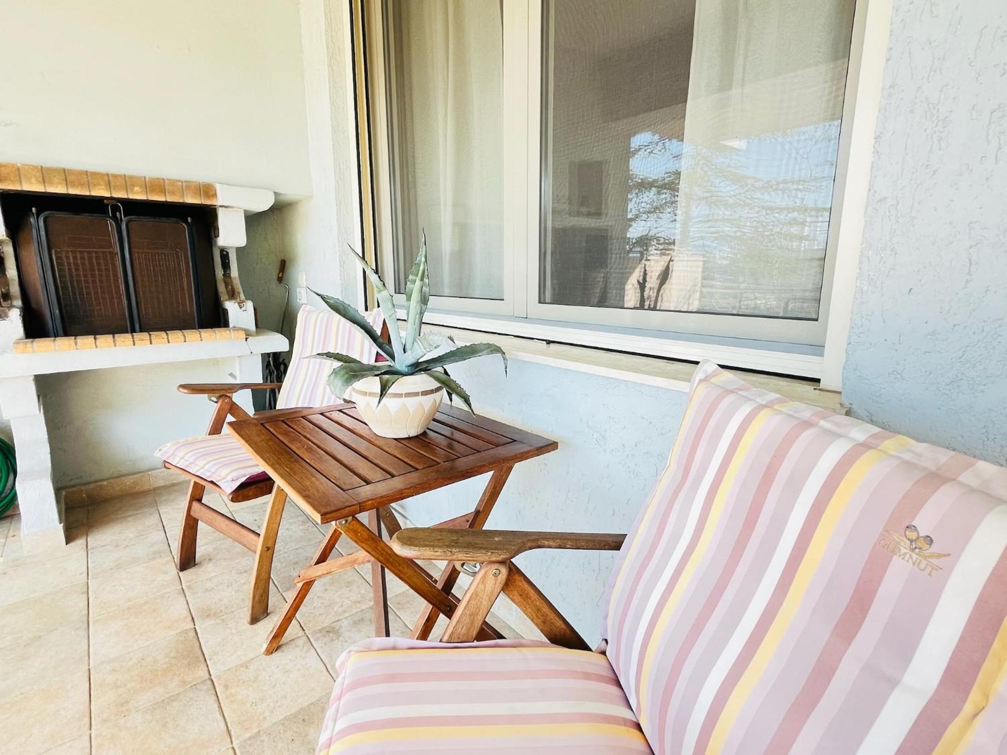 Something Different In Chalkida Apartment Karababás Exterior photo